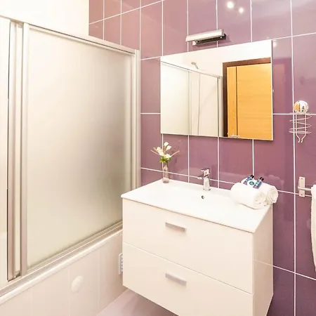 Almond By Ocvillas * 알부페이라