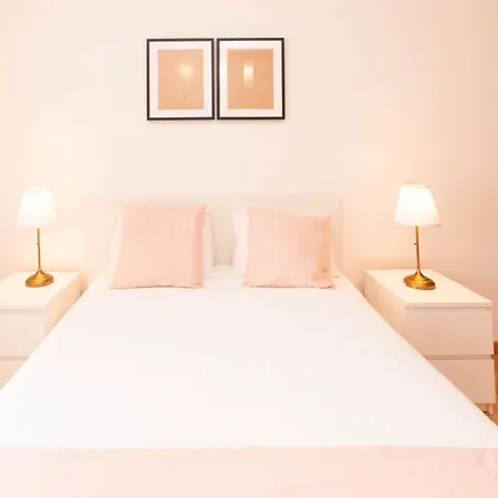 Almond By Ocvillas * 알부페이라